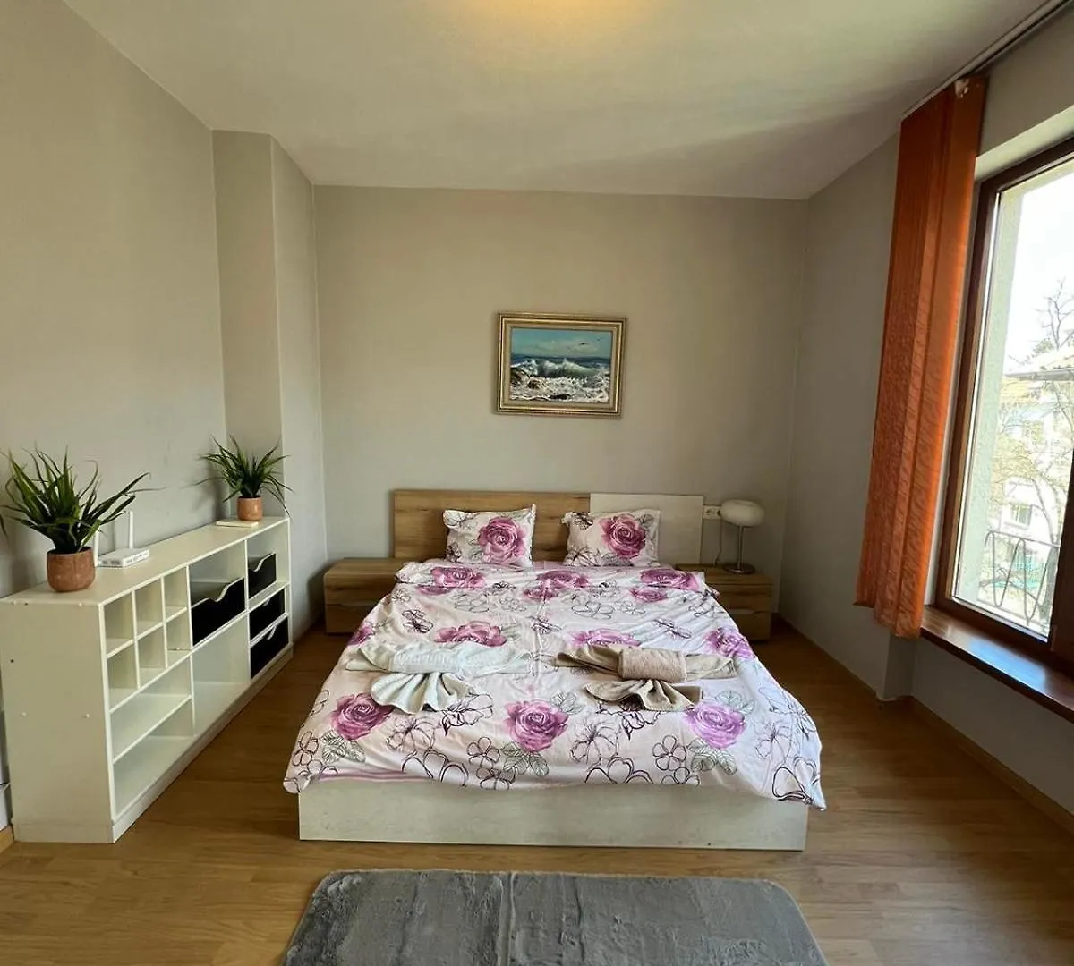 Appartement Rio Sunny 2Bdr Apt Near Ndk - Metro - Non-Stop Paid Public Parking Sofia Bulgarije
